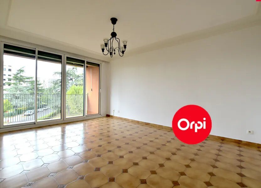 Appartement à louer, 89m², Saint-Priest