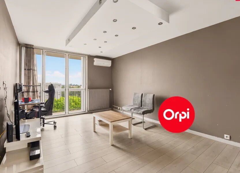 Appartement à vendre, 81m², Saint-Priest