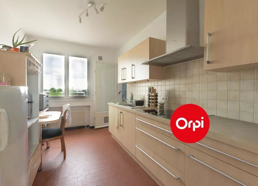 Appartement à vendre, 56m², Saint-Priest