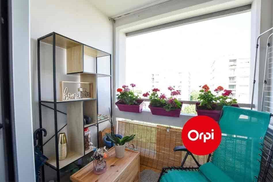 Appartement à vendre, 101m², Saint-Priest