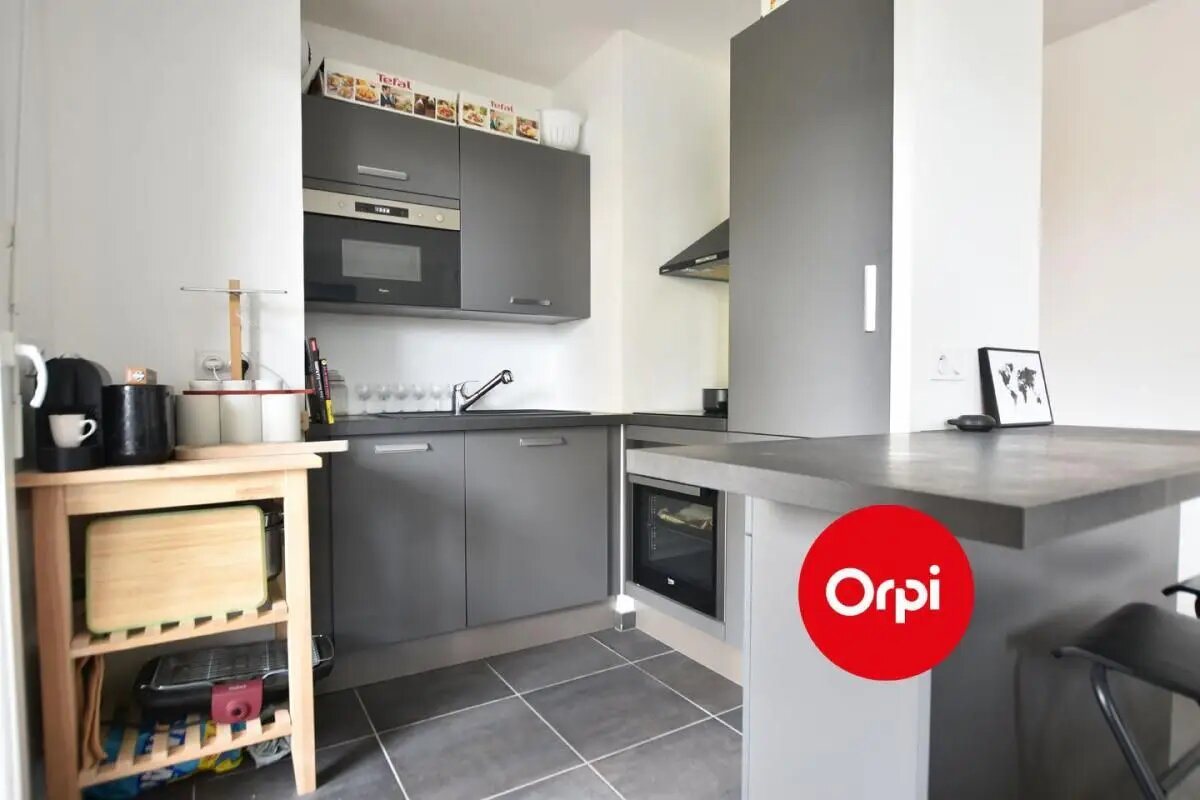 Appartement à louer, 42m², Saint-Priest