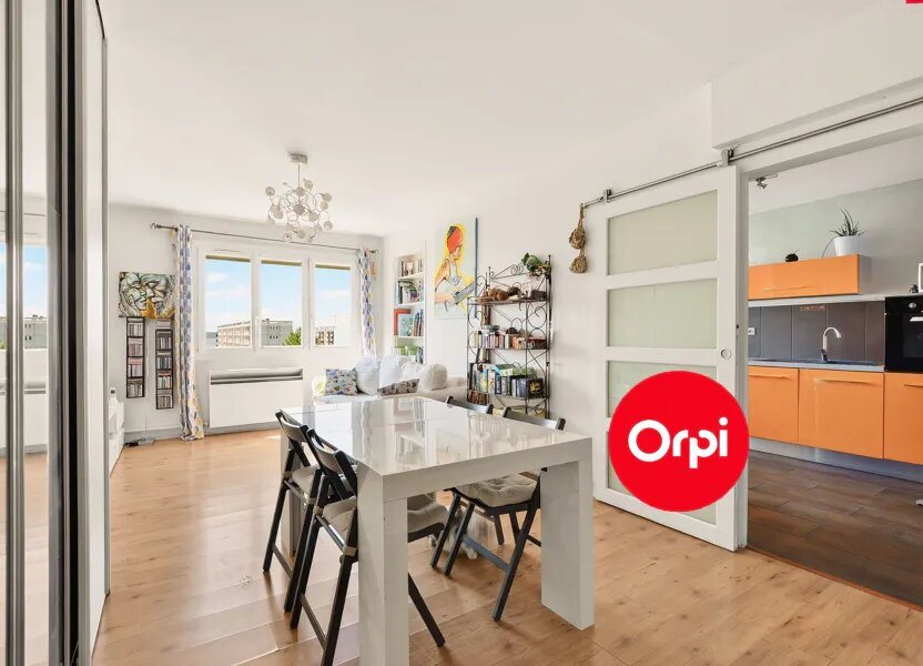Appartement à vendre, 77m², Saint-Priest