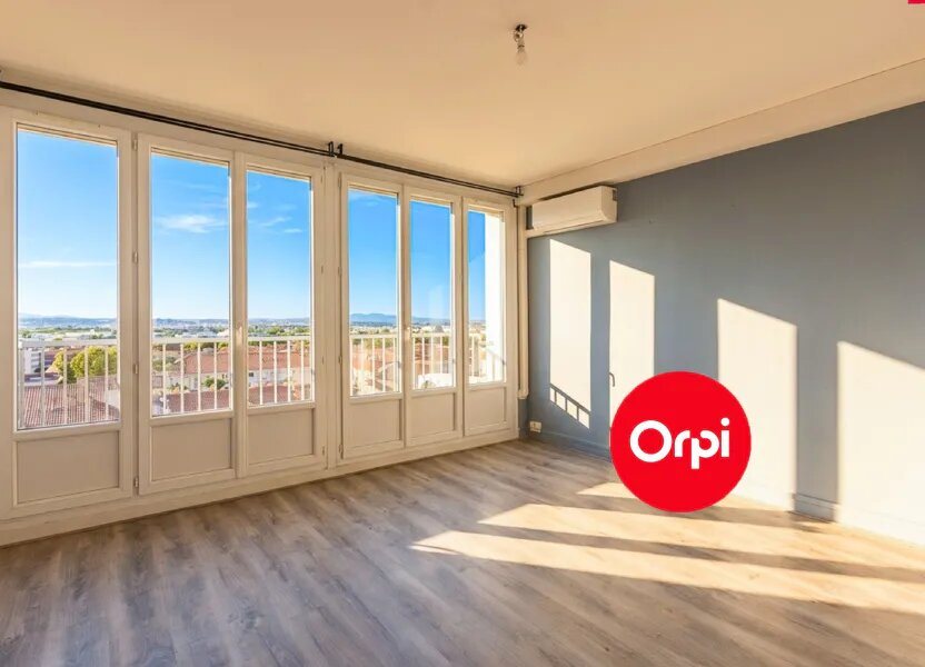 Appartement à vendre, 71m², Saint-Priest