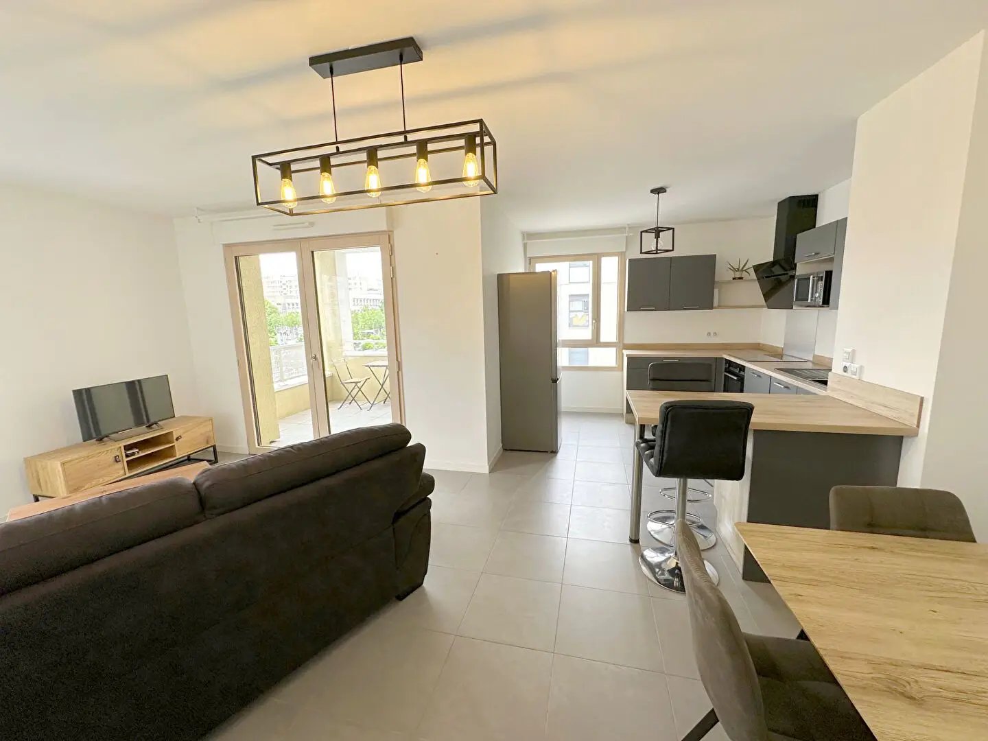 Appartement à louer, 60m², Saint-Priest