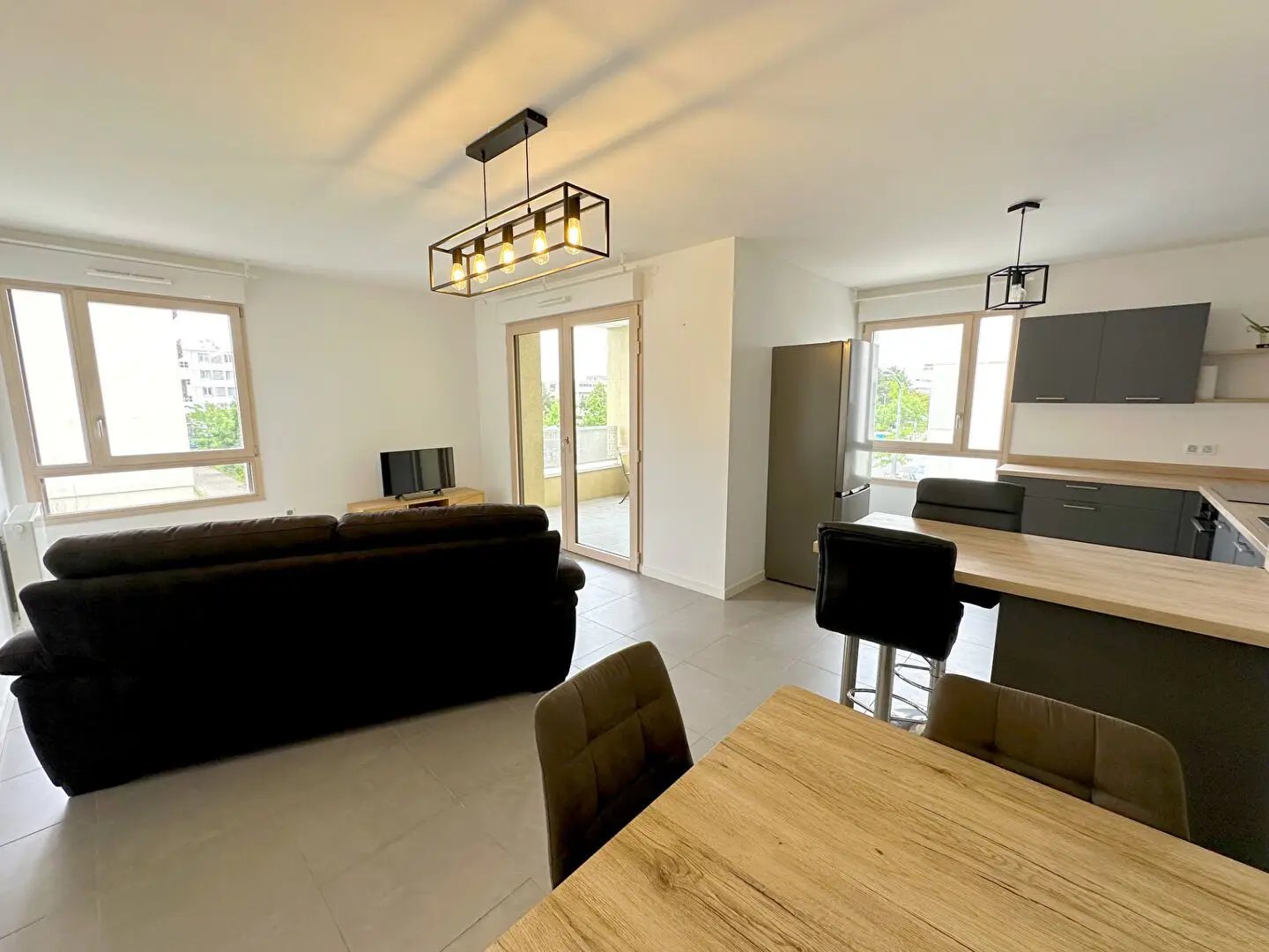 Appartement à louer, 60m², Saint-Priest
