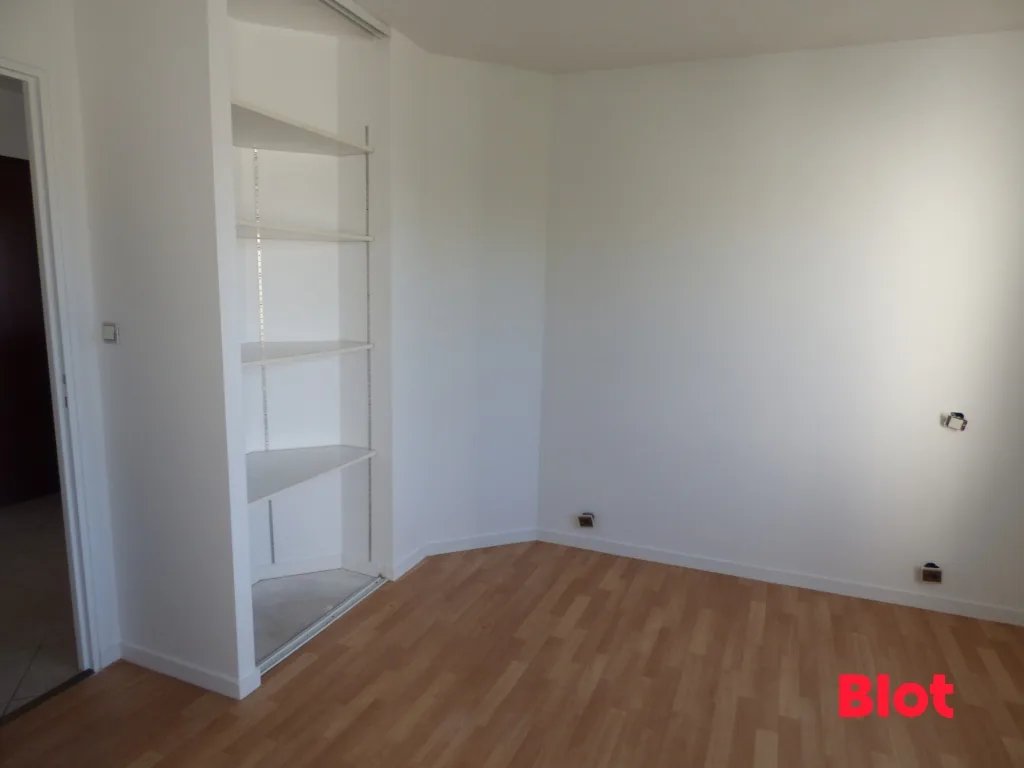 Appartement à louer, 49m², Vannes