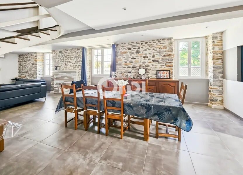 Maison à vendre, 190m², Oloron-Sainte-Marie