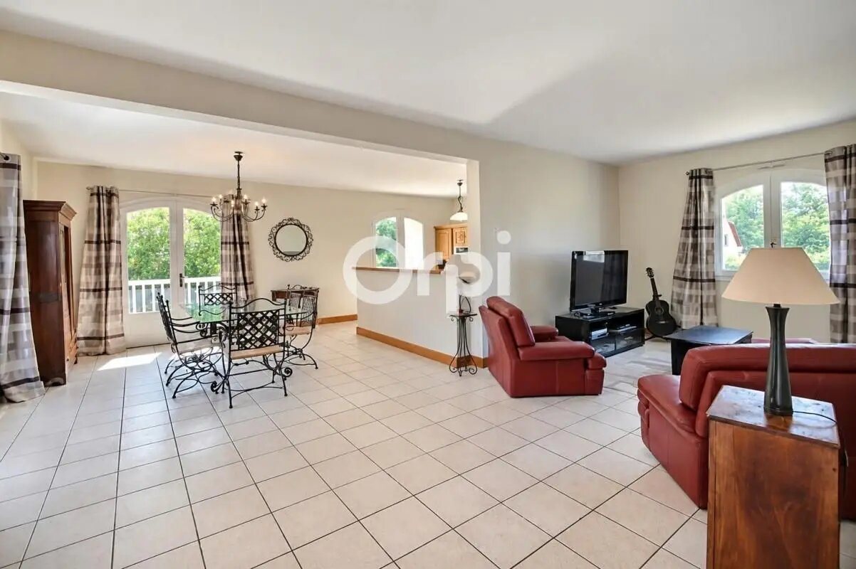 Maison à vendre, 167m², Arudy