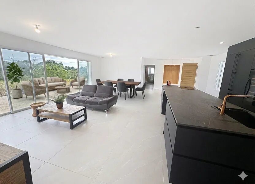 Maison à vendre, 151m², Sauvagnon