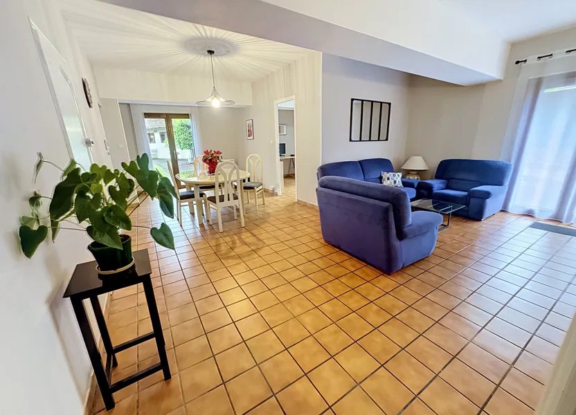 Appartement à vendre, 120m², Laroin
