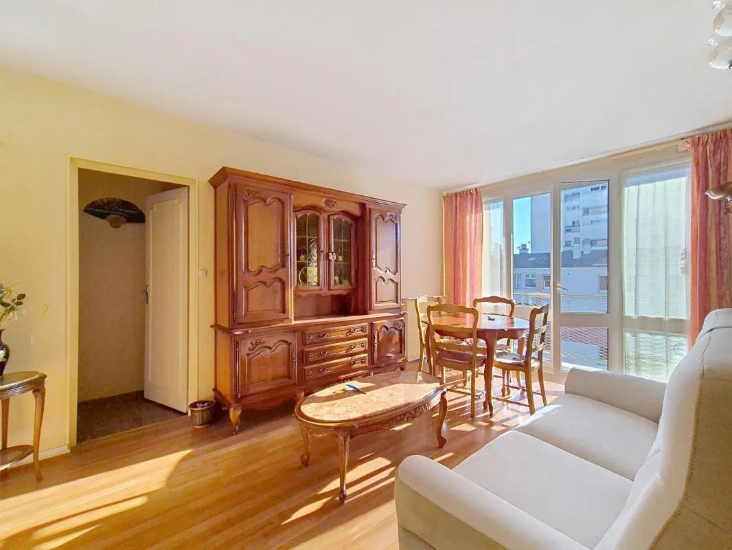 Appartement à vendre, 63m², Orléans