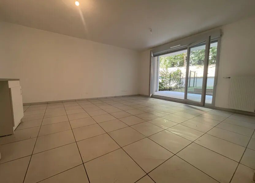 Appartement à louer, 61m², Vénissieux