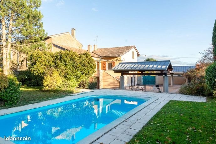 Maison à vendre, 158m², Mâcon