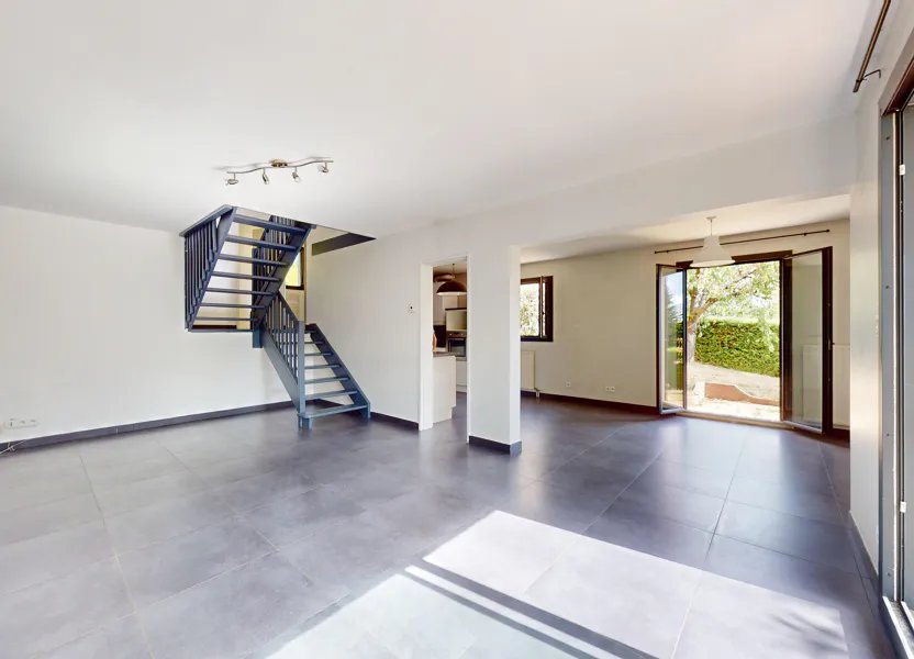 Maison à vendre, 104m², Jassans-Riottier