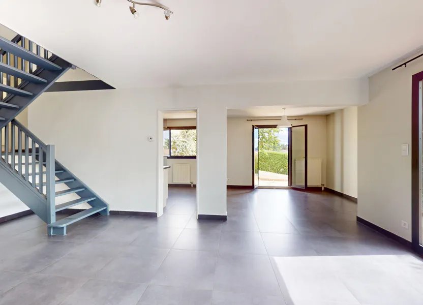 Maison à vendre, 104m², Jassans-Riottier