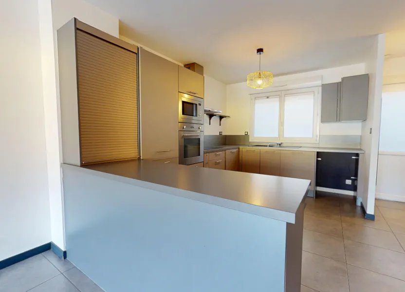 Appartement à louer, 96m², Neuville-sur-Saône