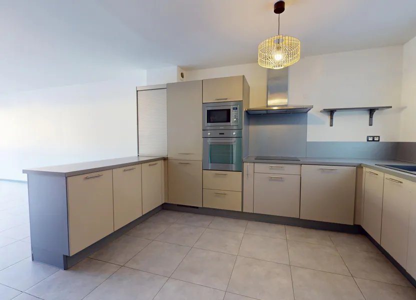Appartement à louer, 96m², Neuville-sur-Saône
