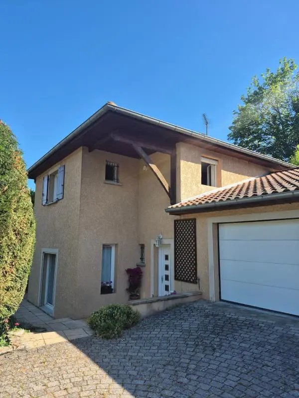 Maison à vendre, 137m², Trévoux