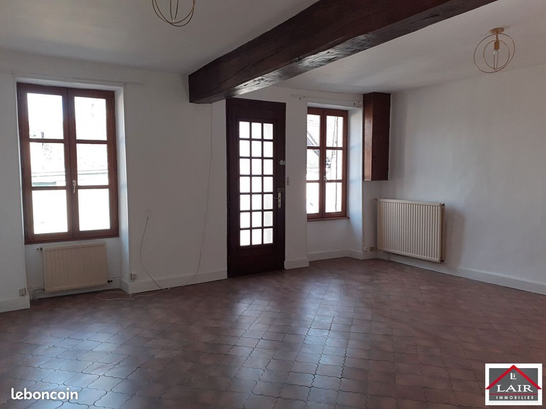 Maison à louer, 66m², Mamers