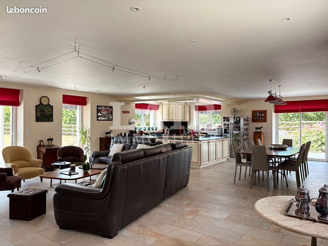 Maison à vendre, 447m², Alençon