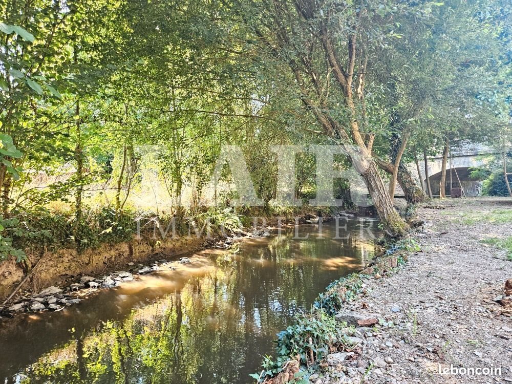 Maison à vendre, 183m², Saint-Léonard-des-Bois