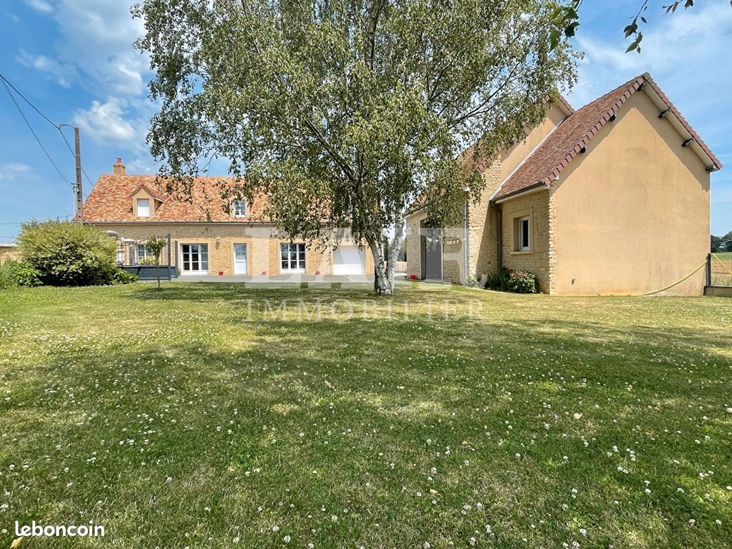 Maison à vendre, 152m², Mamers