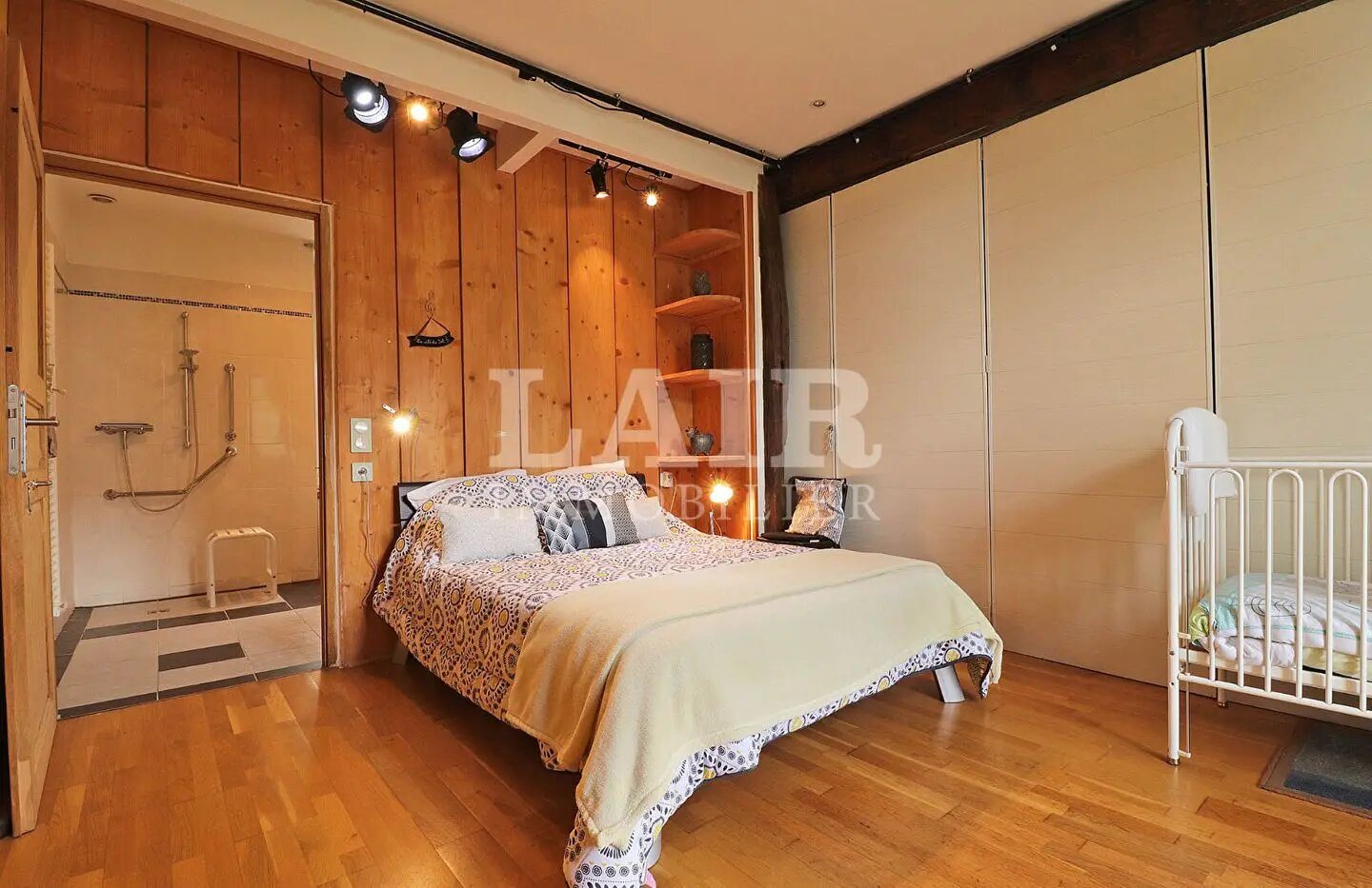 Maison à vendre, 383m², Alençon