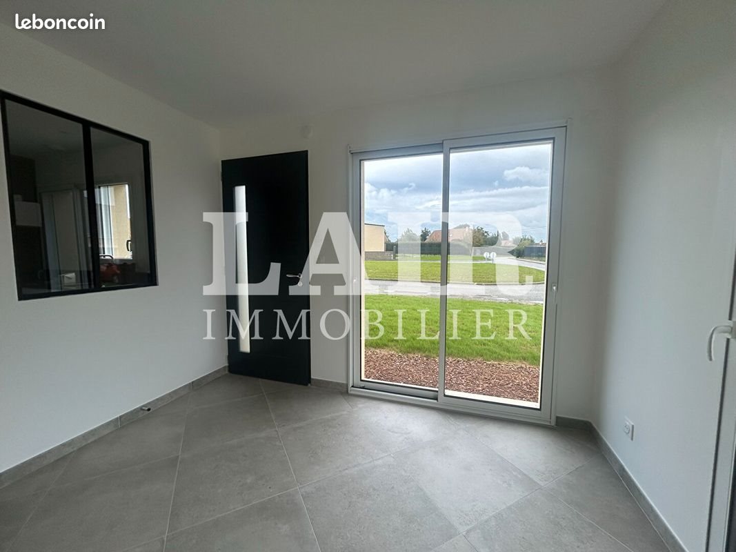 Maison à louer, 78m², Mamers