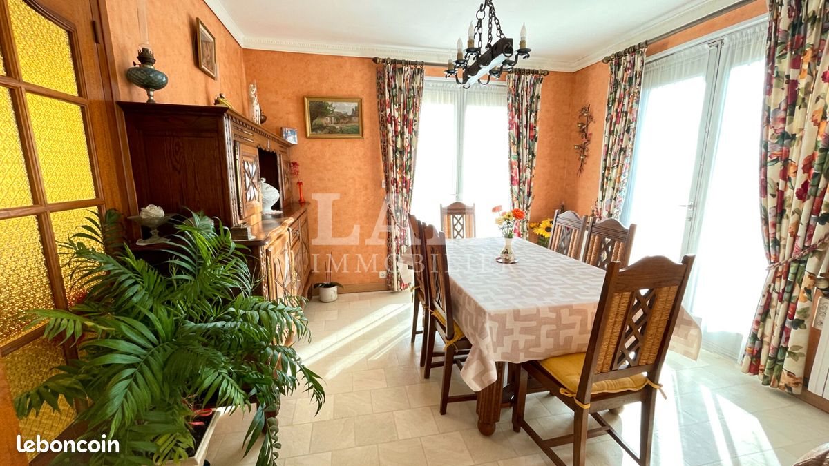 Maison à vendre, 100m², Fresnay-sur-Sarthe