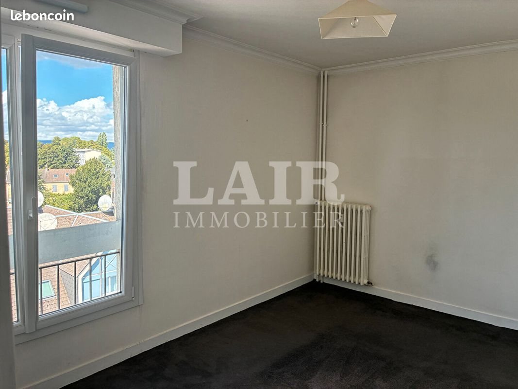 Appartement à louer, 81m², Alençon