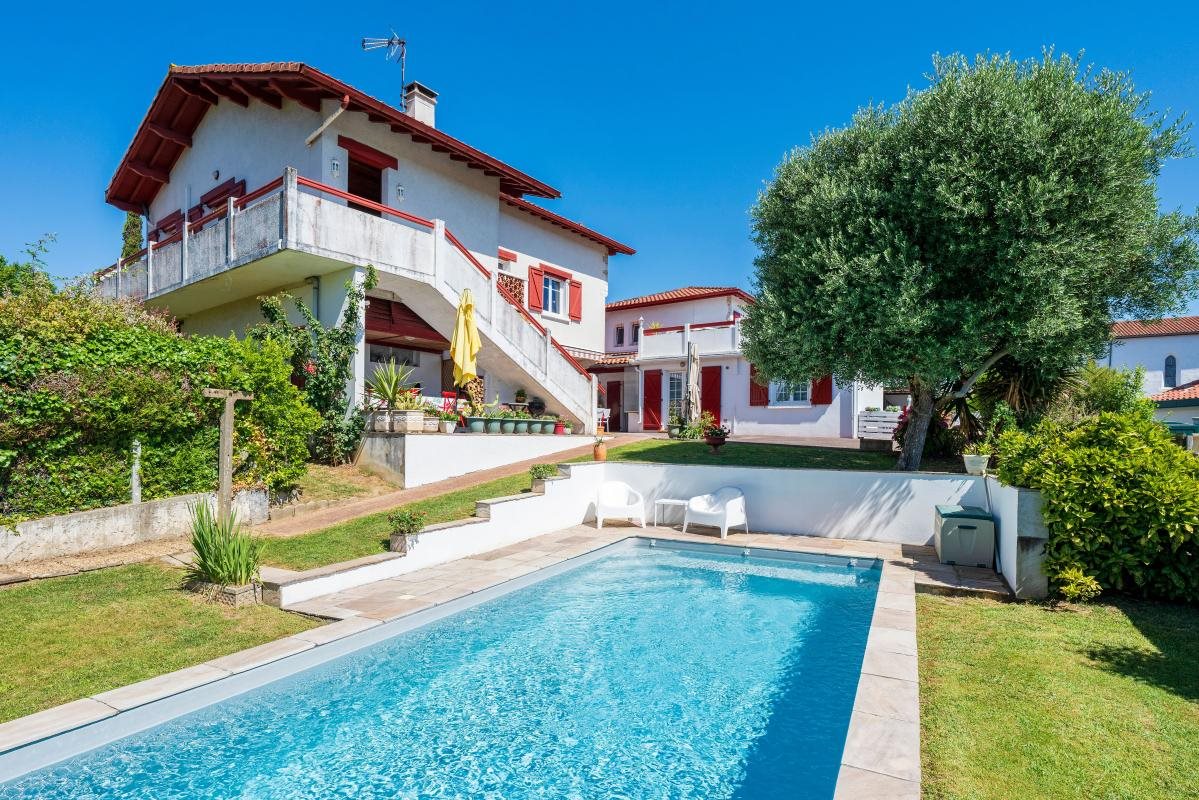 Maison à vendre, 233m², Urcuit