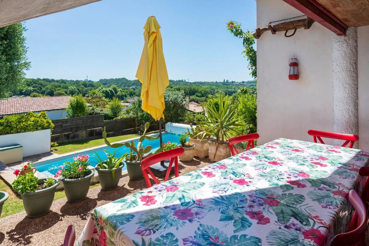 Maison à vendre, 233m², Urcuit