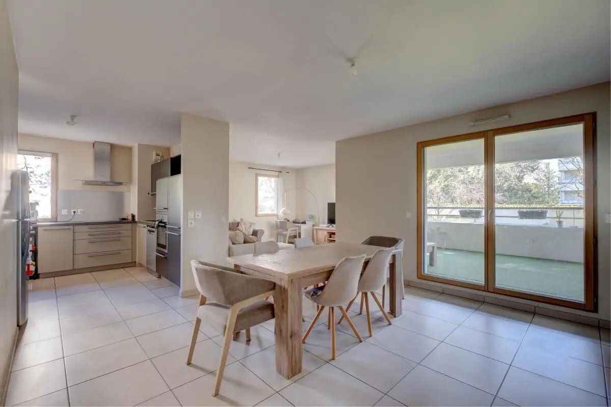 Appartement à vendre, 101m², Écully