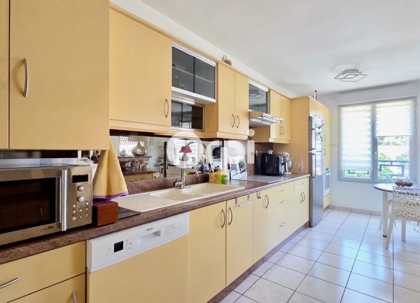 Appartement à vendre, 104m², Meyzieu