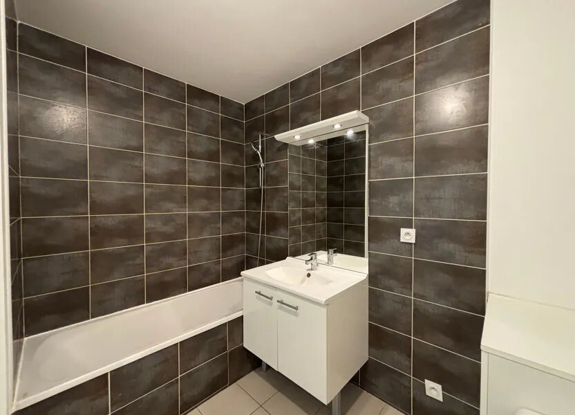 Appartement à vendre, 38m², Bron