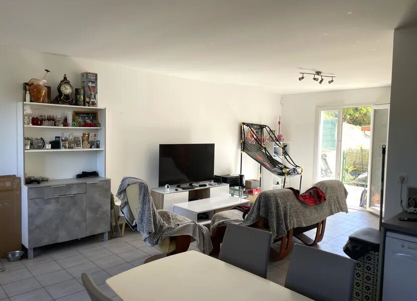 Maison à louer, 84m², Chuzelles