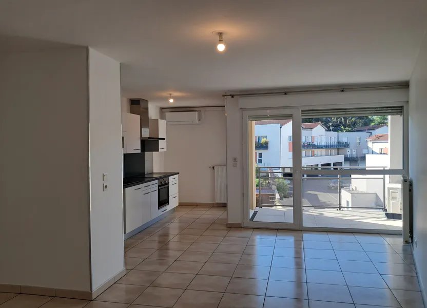 Appartement à louer, 63m², Sérézin-du-Rhône