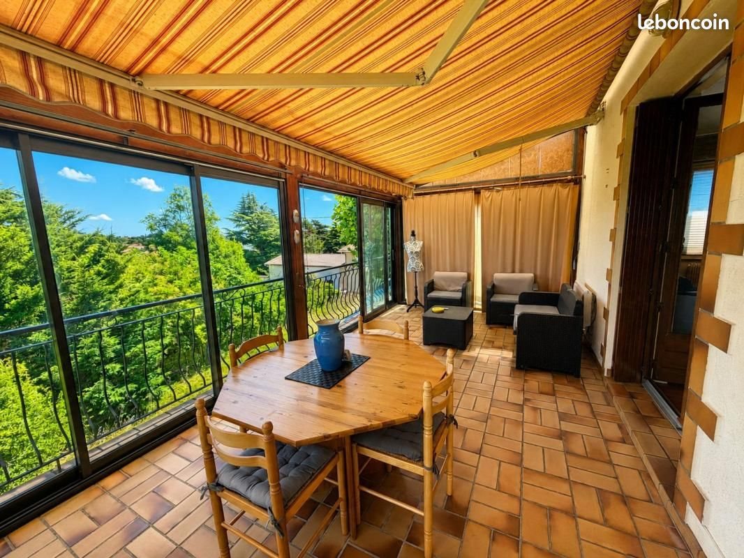 Maison à vendre, 136m², Ternay