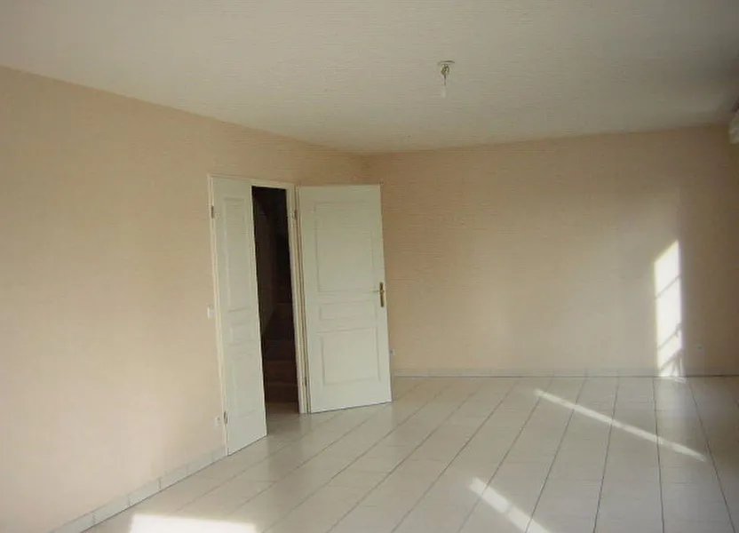 Appartement à louer, 106m², Compiègne