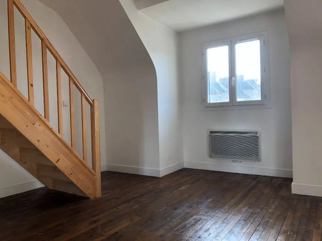 Appartement à louer, 37m², Compiègne