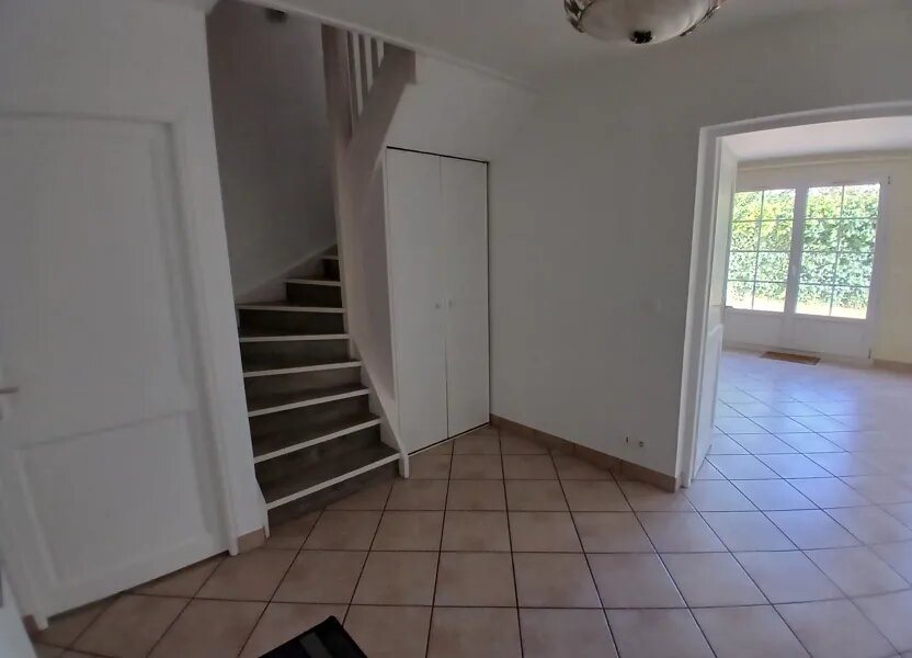 Maison à louer, 214m², Compiègne