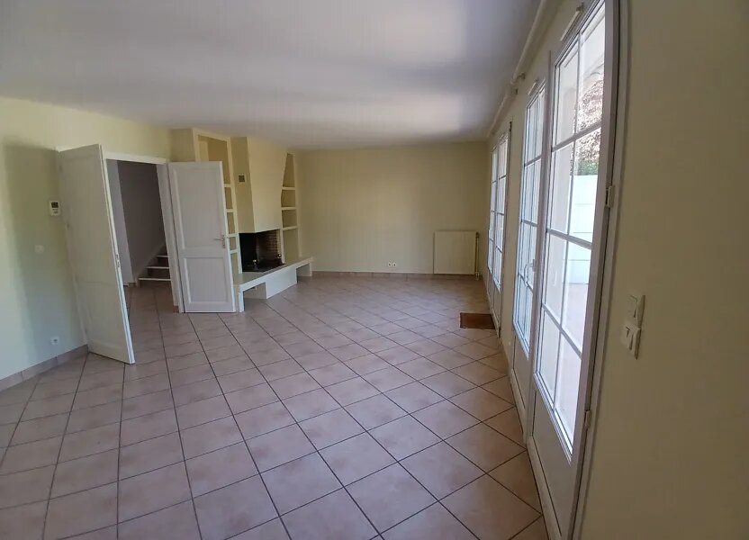 Maison à louer, 214m², Compiègne