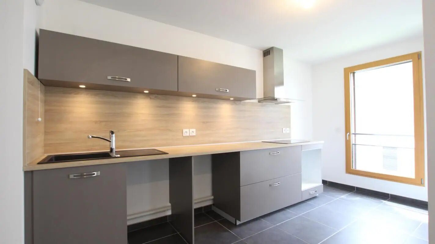 Appartement à louer, 53m², Lyon 8ème