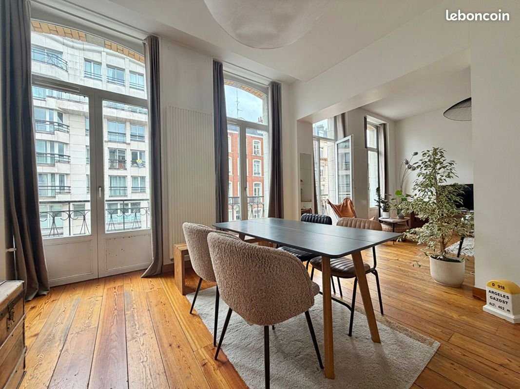 Appartement à louer, 87m², Lille