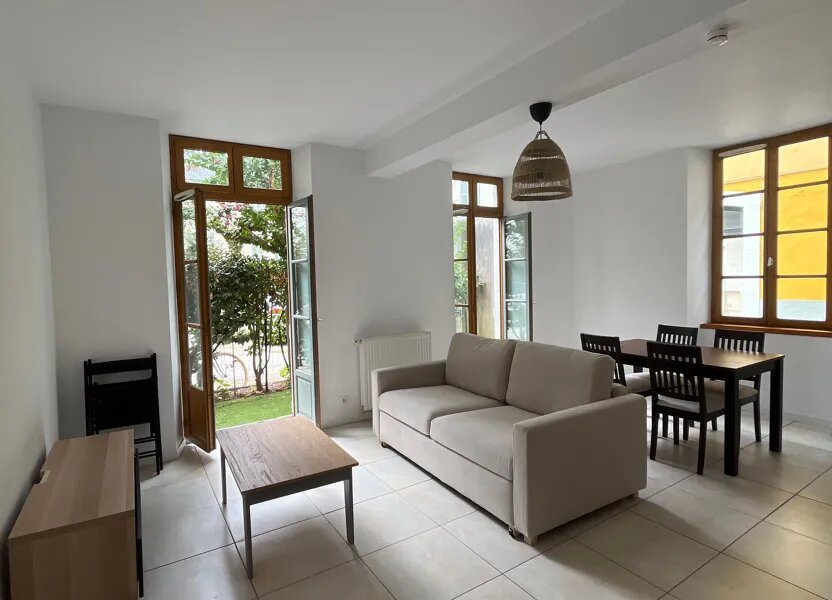 Appartement à louer, 48m², Pau