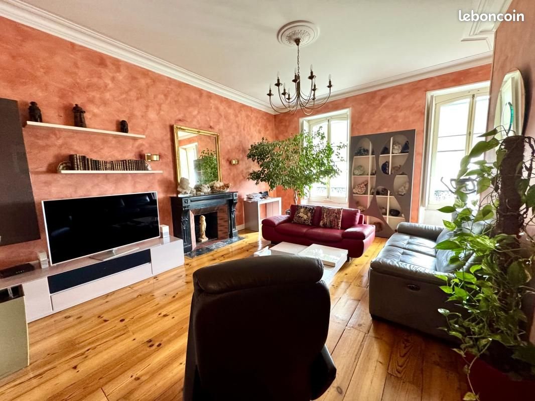 Appartement à vendre, 103m², Pau