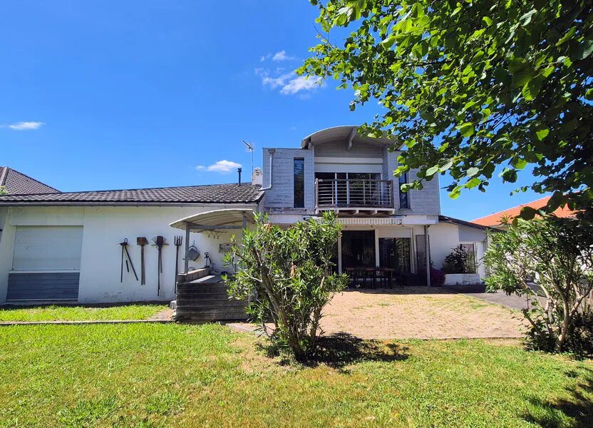 Maison à vendre, 240m², Pau