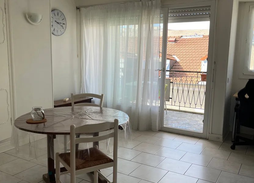 Appartement à louer, 29m², Pau