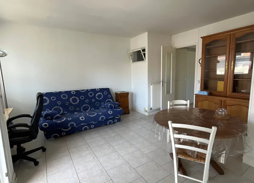 Appartement à louer, 29m², Pau