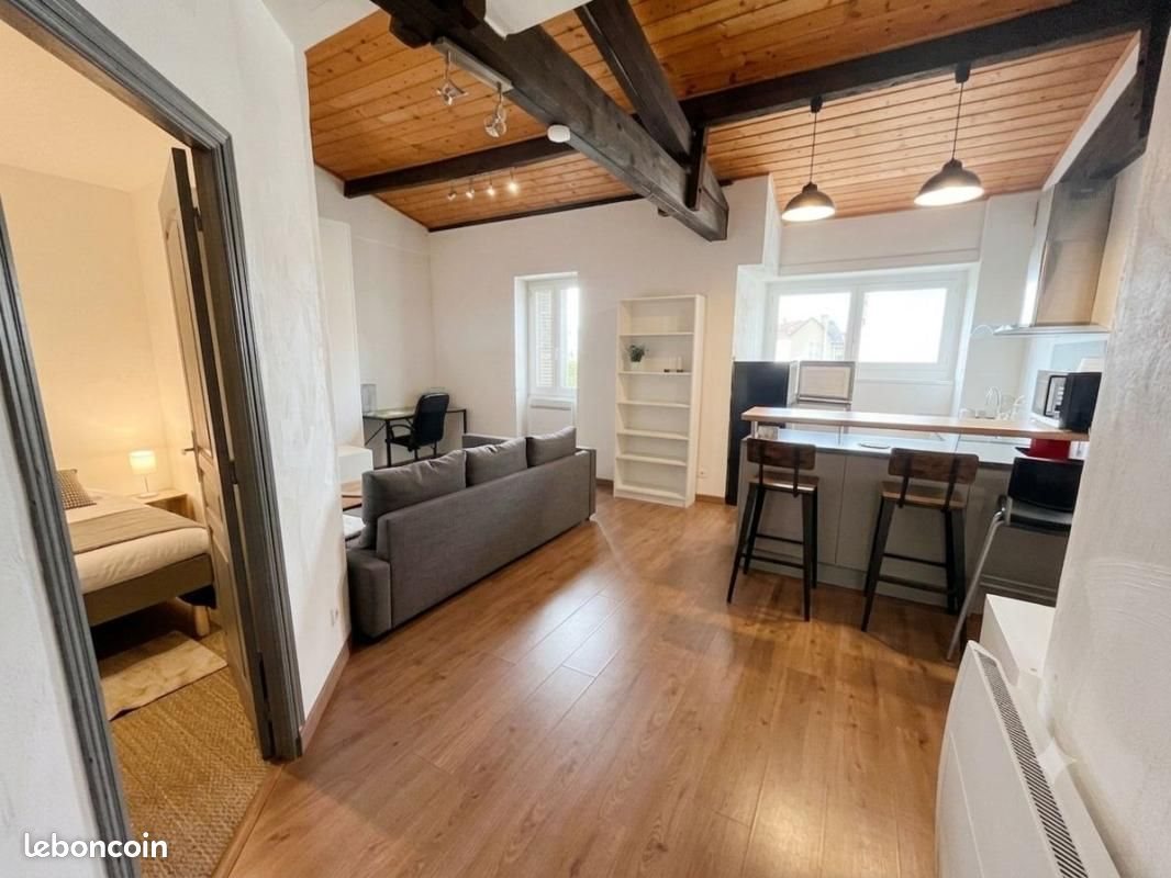 Appartement à louer, 43m², Pau